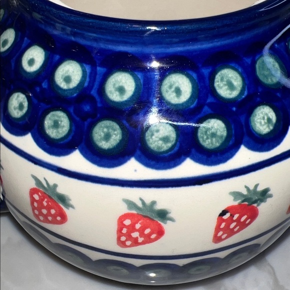 Boleslawiec Polish Pottery Strawberry Teapot - Picture 8 of 14